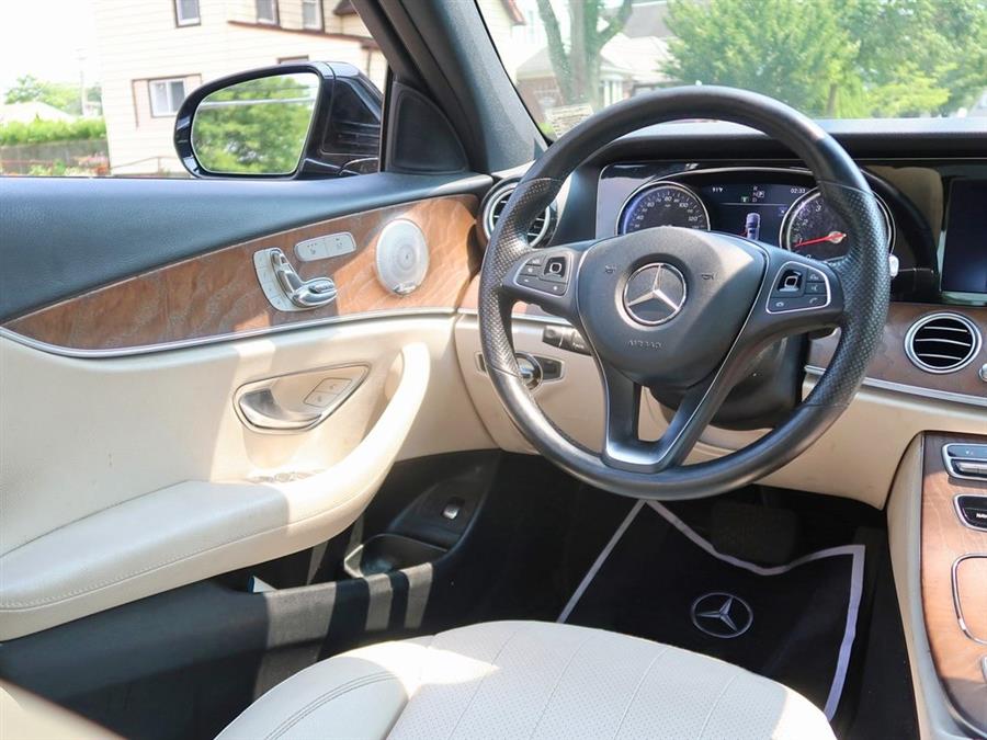Used Mercedes-benz E-class E 300 2018 | Auto Expo Ent Inc.. Great Neck, New York Used Mercedes-benz E-class E 300 2018 | Auto Expo Ent Inc.. Great Neck, New York