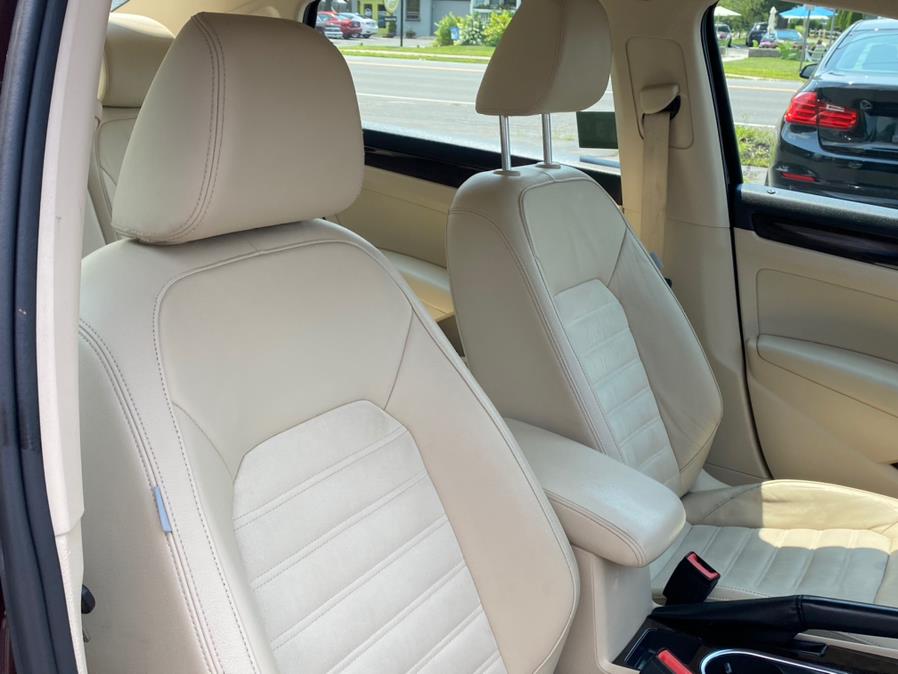 Used Volkswagen Passat 4dr Sdn 2.0L DSG TDI SEL Premium 2014 | Lava Motors 2 Inc. Canton, Connecticut Used Volkswagen Passat 4dr Sdn 2.0L DSG TDI SEL Premium 2014 | Lava Motors 2 Inc. Canton, Connecticut