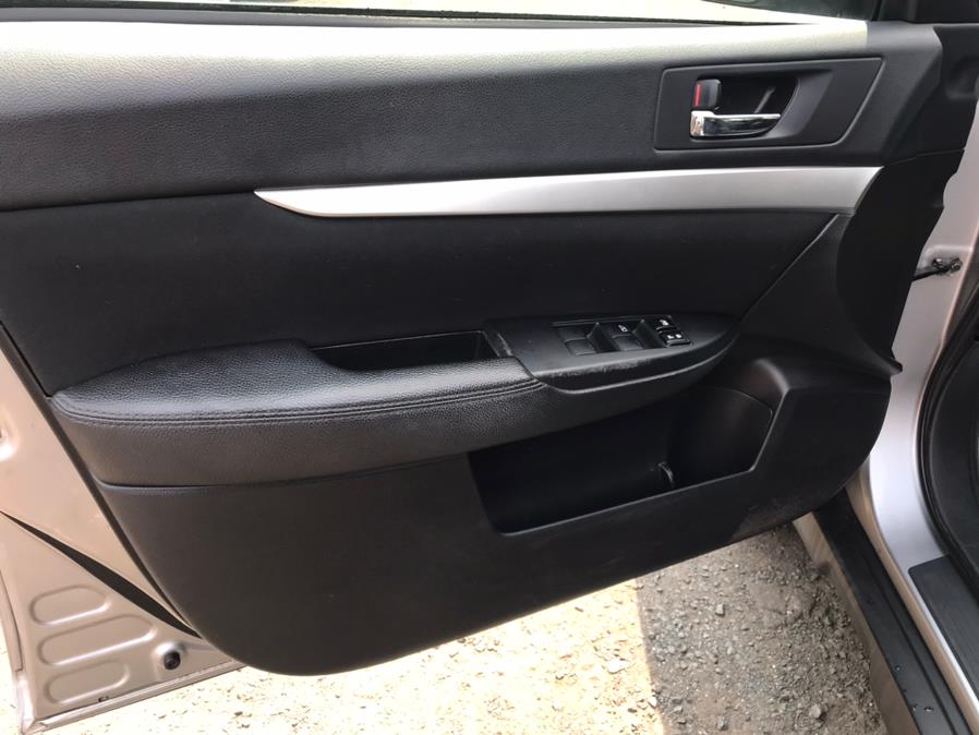 Used Subaru Outback 4dr Wgn H4 Auto 2.5i Prem All-Weathr/Pwr Moon 2010 | Main Auto of Berlin. Berlin, Connecticut Used Subaru Outback 4dr Wgn H4 Auto 2.5i Prem All-Weathr/Pwr Moon 2010 | Main Auto of Berlin. Berlin, Connecticut