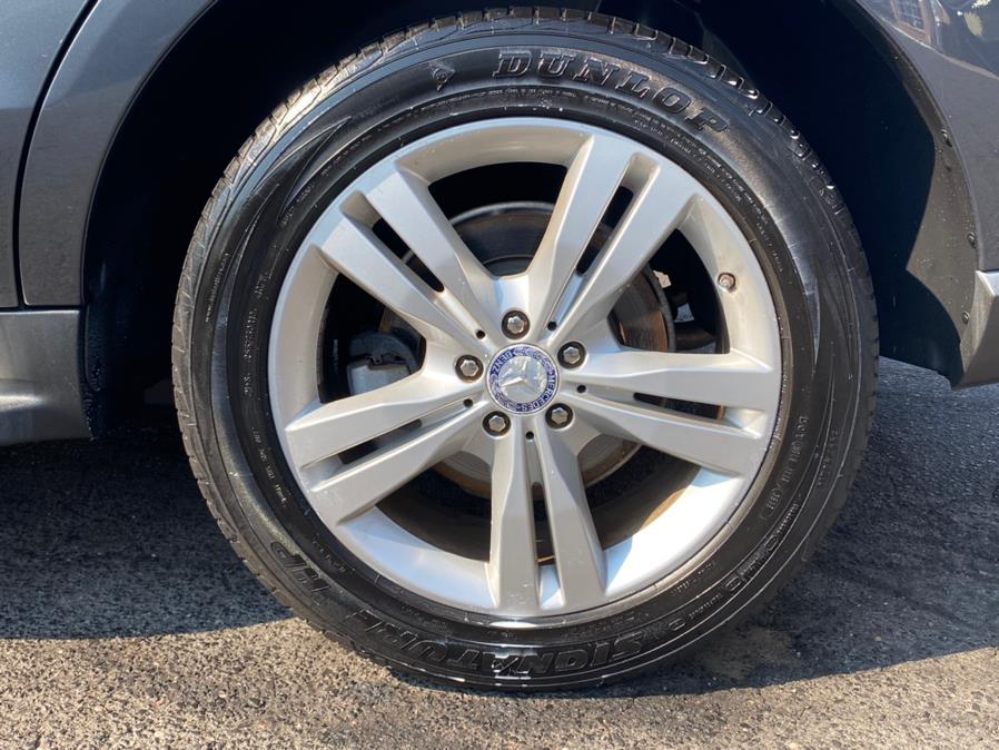 Used Mercedes-Benz M-Class 4MATIC 4dr ML350 2012 | VEB Auto Sales. Hartford, Connecticut Used Mercedes-Benz M-Class 4MATIC 4dr ML350 2012 | VEB Auto Sales. Hartford, Connecticut