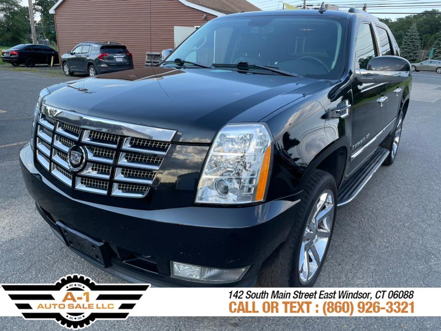 2009 Cadillac Escalade EXT AWD 4dr, available for sale in East Windsor, Connecticut | A1 Auto Sale LLC. East Windsor, Connecticut