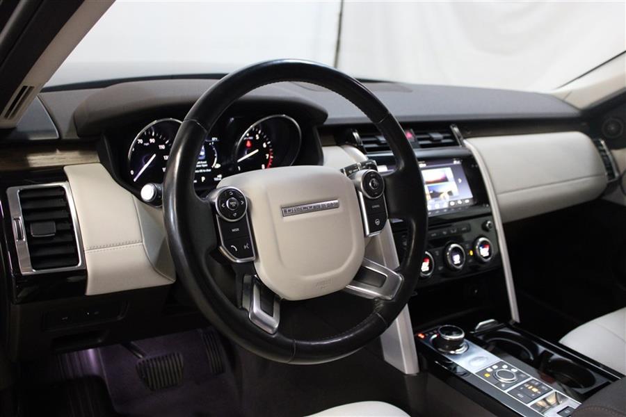 2017 Land Rover Discovery HSE Si6 SUPERCHARGED, available for sale in Paterson, New Jersey | Fast Track Motors. Paterson, New Jersey 2017 Land Rover Discovery HSE Si6 SUPERCHARGED, available for sale in Paterson, New Jersey | Fast Track Motors. Paterson, New Jersey
