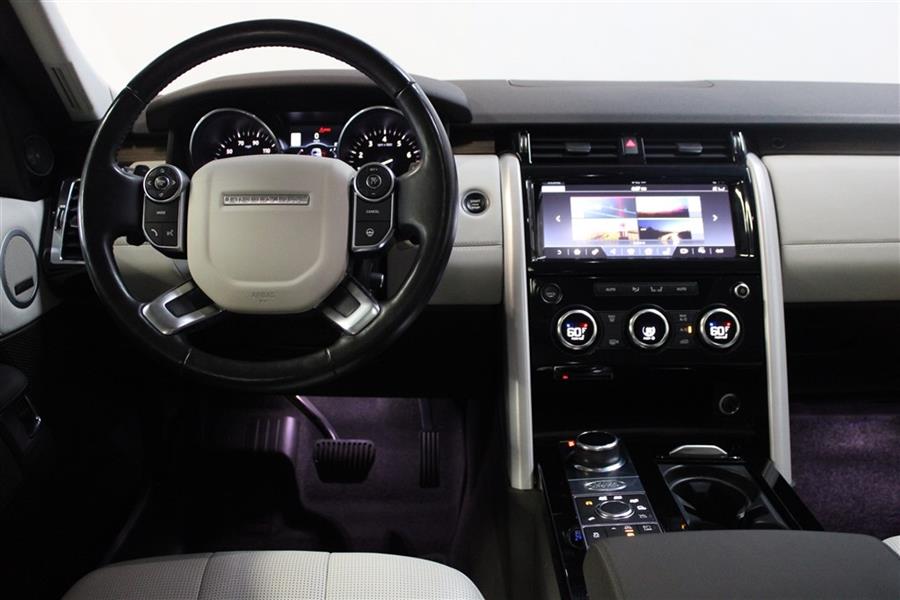 2017 Land Rover Discovery HSE Si6 SUPERCHARGED, available for sale in Paterson, New Jersey | Fast Track Motors. Paterson, New Jersey 2017 Land Rover Discovery HSE Si6 SUPERCHARGED, available for sale in Paterson, New Jersey | Fast Track Motors. Paterson, New Jersey