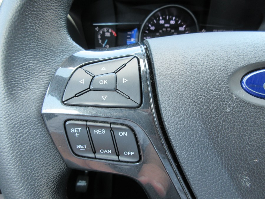 2017 Ford Explorer XLT 4WD, available for sale in Linden, New Jersey | Route 27 Auto Mall. Linden, New Jersey 2017 Ford Explorer XLT 4WD, available for sale in Linden, New Jersey | Route 27 Auto Mall. Linden, New Jersey