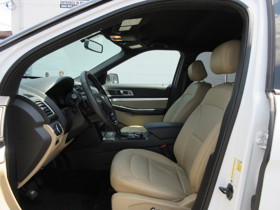 2017 Ford Explorer XLT 4WD, available for sale in Linden, New Jersey | Route 27 Auto Mall. Linden, New Jersey 2017 Ford Explorer XLT 4WD, available for sale in Linden, New Jersey | Route 27 Auto Mall. Linden, New Jersey