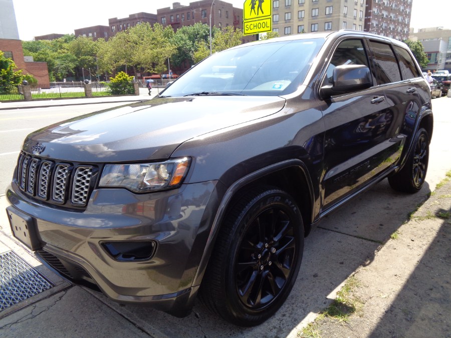 Used Jeep Grand Cherokee Altitude 4x4 2019 | Top Speed Motors LLC. Jamaica, New York Used Jeep Grand Cherokee Altitude 4x4 2019 | Top Speed Motors LLC. Jamaica, New York