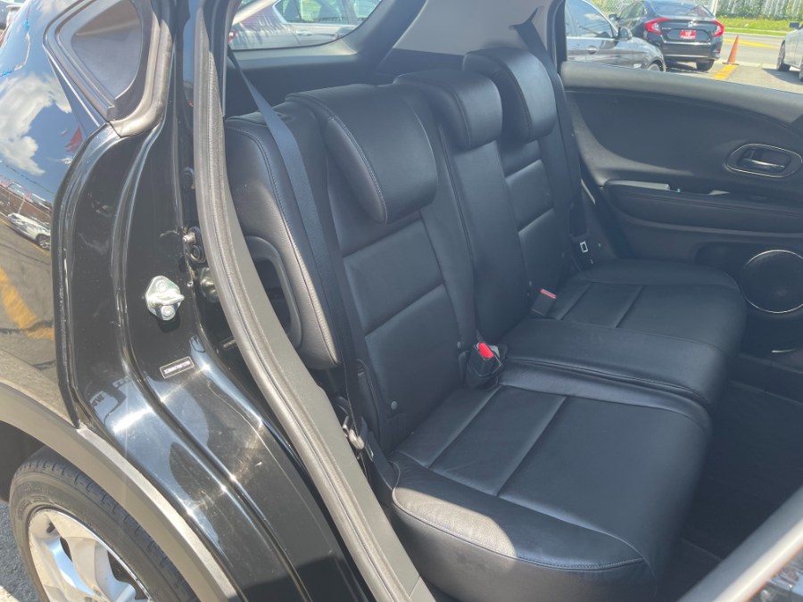 2016 Honda HR-V AWD 4dr CVT EX-L w/Navi, available for sale in Paterson, New Jersey | DZ Automall. Paterson, New Jersey 2016 Honda HR-V AWD 4dr CVT EX-L w/Navi, available for sale in Paterson, New Jersey | DZ Automall. Paterson, New Jersey