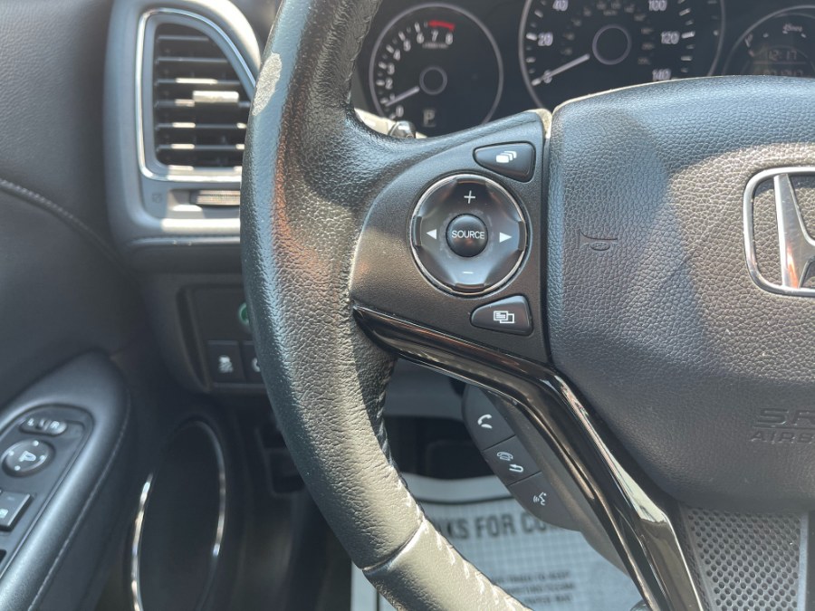 2016 Honda HR-V AWD 4dr CVT EX-L w/Navi, available for sale in Paterson, New Jersey | DZ Automall. Paterson, New Jersey 2016 Honda HR-V AWD 4dr CVT EX-L w/Navi, available for sale in Paterson, New Jersey | DZ Automall. Paterson, New Jersey