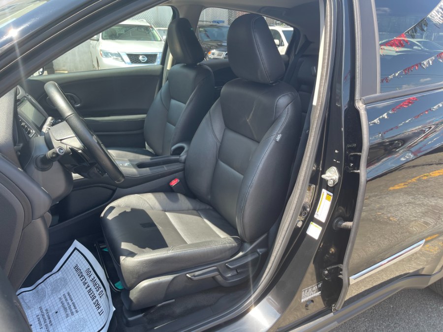2016 Honda HR-V AWD 4dr CVT EX-L w/Navi, available for sale in Paterson, New Jersey | DZ Automall. Paterson, New Jersey 2016 Honda HR-V AWD 4dr CVT EX-L w/Navi, available for sale in Paterson, New Jersey | DZ Automall. Paterson, New Jersey