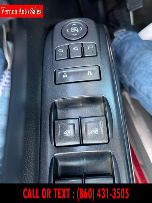 2015 GMC Sierra 1500 4WD Crew Cab 143.5" SLT, available for sale in Manchester, Connecticut | Vernon Auto Sale & Service. Manchester, Connecticut 2015 GMC Sierra 1500 4WD Crew Cab 143.5" SLT, available for sale in Manchester, Connecticut | Vernon Auto Sale & Service. Manchester, Connecticut