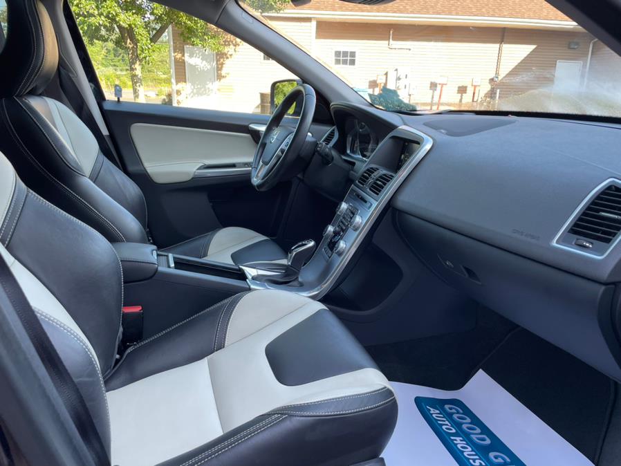 Used Volvo XC60 T5 AWD Dynamic 2017 | Good Guys Auto House. Southington, Connecticut Used Volvo XC60 T5 AWD Dynamic 2017 | Good Guys Auto House. Southington, Connecticut