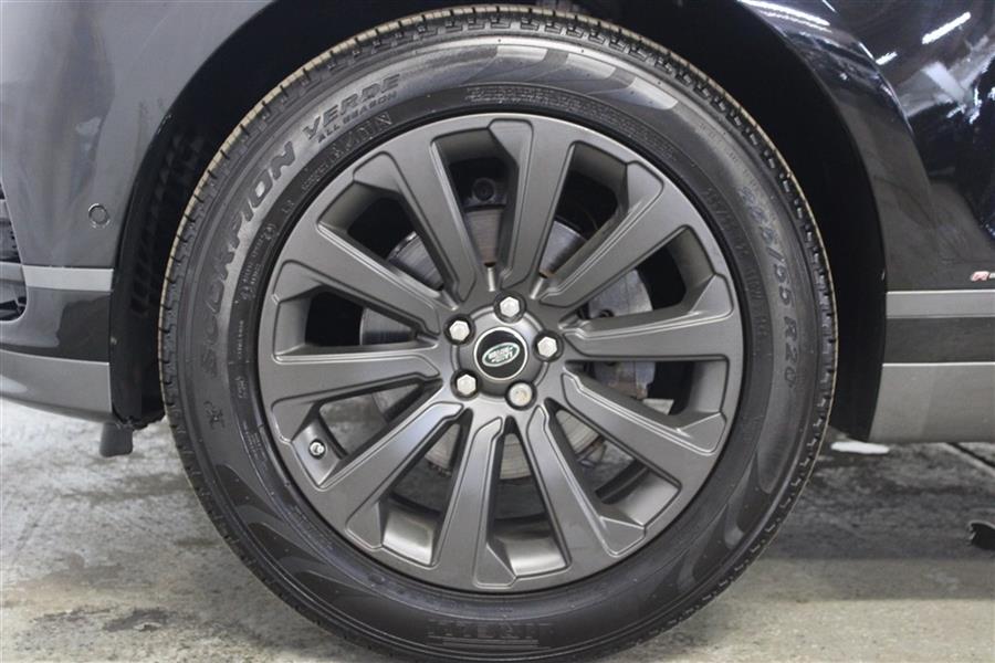 Used Land Rover Range Rover Velar R-DYNAMIC SE 2018 | Fast Track Motors. Paterson, New Jersey Used Land Rover Range Rover Velar R-DYNAMIC SE 2018 | Fast Track Motors. Paterson, New Jersey