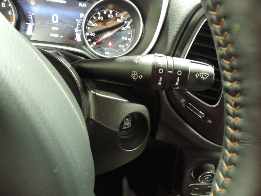 Used Jeep Compass Latitude 4x4 2018 | Auto Gallery. Lodi, New Jersey Used Jeep Compass Latitude 4x4 2018 | Auto Gallery. Lodi, New Jersey