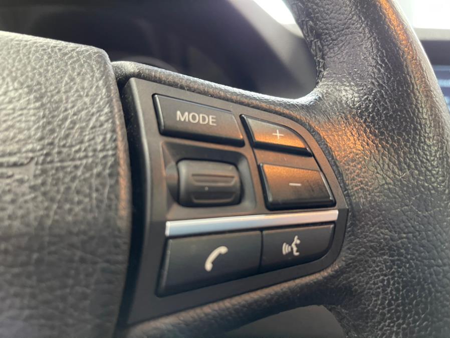 2012 BMW 5 Series 4dr Sdn 535i xDrive AWD, available for sale in Inwood, New York | 5 Towns Drive. Inwood, New York 2012 BMW 5 Series 4dr Sdn 535i xDrive AWD, available for sale in Inwood, New York | 5 Towns Drive. Inwood, New York