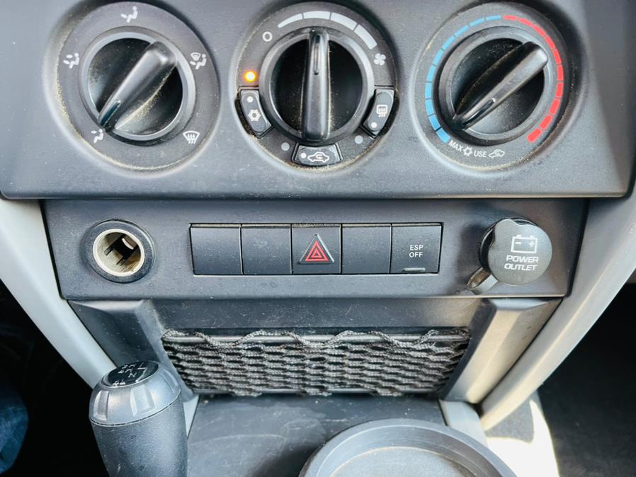 Used Jeep Wrangler Unlimited 4WD 4dr X 2009 | Supreme Automotive. New Britain, Connecticut Used Jeep Wrangler Unlimited 4WD 4dr X 2009 | Supreme Automotive. New Britain, Connecticut