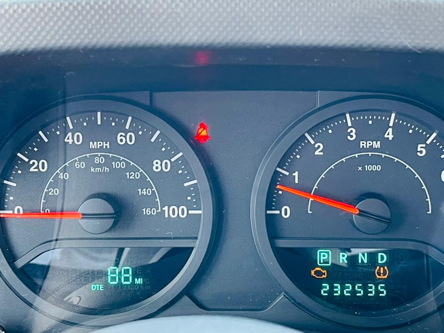 Used Jeep Wrangler Unlimited 4WD 4dr X 2009 | Supreme Automotive. New Britain, Connecticut Used Jeep Wrangler Unlimited 4WD 4dr X 2009 | Supreme Automotive. New Britain, Connecticut