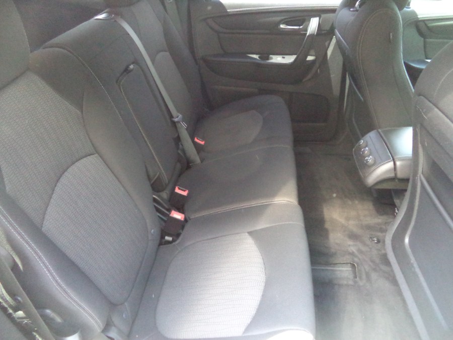 Used Chevrolet Traverse AWD 4dr LT w/1LT 2015 | Riverside Motorcars, LLC. Naugatuck, Connecticut Used Chevrolet Traverse AWD 4dr LT w/1LT 2015 | Riverside Motorcars, LLC. Naugatuck, Connecticut