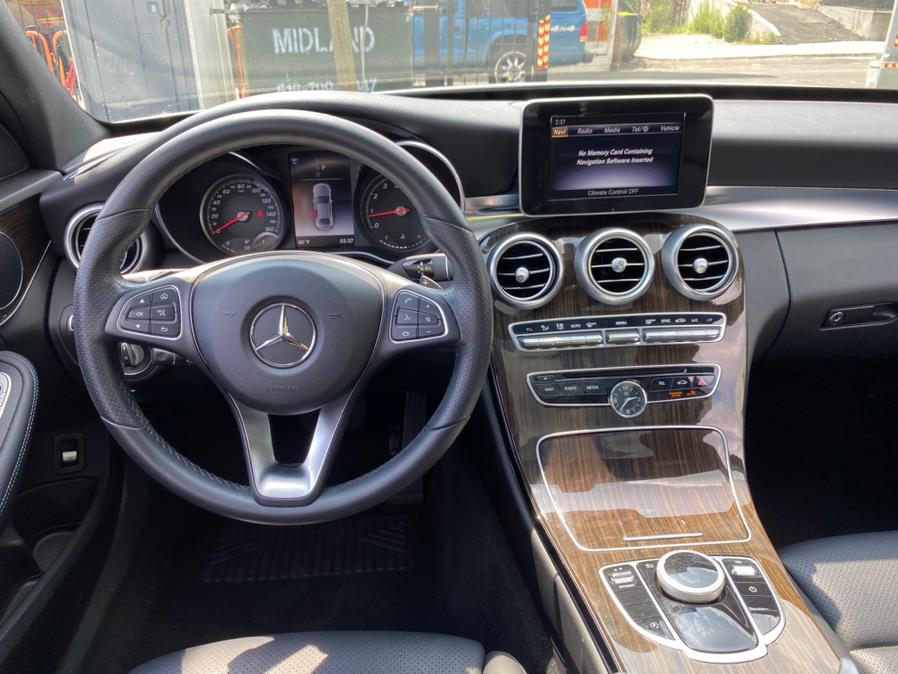 Used Mercedes-Benz C-Class C 300 4MATIC Sedan 2018 | Sunrise Autoland. Jamaica, New York Used Mercedes-Benz C-Class C 300 4MATIC Sedan 2018 | Sunrise Autoland. Jamaica, New York