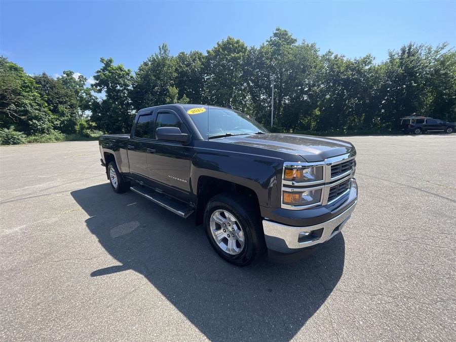2015 Chevrolet Silverado 1500 4WD Double Cab 143.5" LT w/2LT, available for sale in Stratford, Connecticut | Wiz Leasing Inc. Stratford, Connecticut