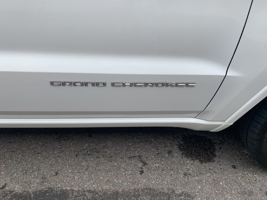 2014 Jeep Grand Cherokee 4WD 4dr Overland, available for sale in Jamaica, New York | Sylhet Motors Inc.. Jamaica, New York 2014 Jeep Grand Cherokee 4WD 4dr Overland, available for sale in Jamaica, New York | Sylhet Motors Inc.. Jamaica, New York