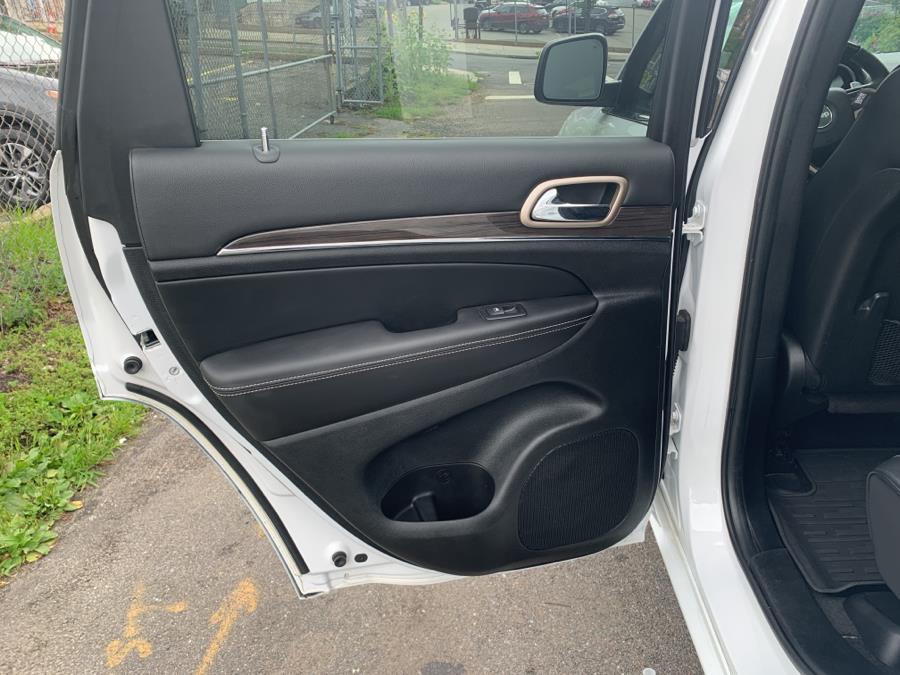 2014 Jeep Grand Cherokee 4WD 4dr Overland, available for sale in Jamaica, New York | Sylhet Motors Inc.. Jamaica, New York 2014 Jeep Grand Cherokee 4WD 4dr Overland, available for sale in Jamaica, New York | Sylhet Motors Inc.. Jamaica, New York