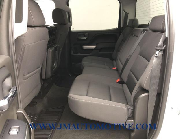 2018 Chevrolet Silverado 1500 4WD Crew Cab 143.5 LT w/1LT, available for sale in Naugatuck, Connecticut | J&M Automotive Sls&Svc LLC. Naugatuck, Connecticut 2018 Chevrolet Silverado 1500 4WD Crew Cab 143.5 LT w/1LT, available for sale in Naugatuck, Connecticut | J&M Automotive Sls&Svc LLC. Naugatuck, Connecticut