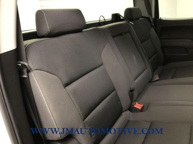 2018 Chevrolet Silverado 1500 4WD Crew Cab 143.5 LT w/1LT, available for sale in Naugatuck, Connecticut | J&M Automotive Sls&Svc LLC. Naugatuck, Connecticut 2018 Chevrolet Silverado 1500 4WD Crew Cab 143.5 LT w/1LT, available for sale in Naugatuck, Connecticut | J&M Automotive Sls&Svc LLC. Naugatuck, Connecticut