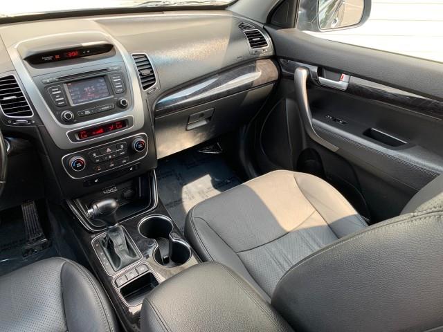 Used Kia Sorento EX 2015 | Valentine Motor Company. Forestville, Maryland Used Kia Sorento EX 2015 | Valentine Motor Company. Forestville, Maryland