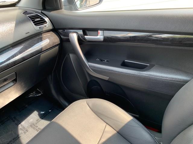 Used Kia Sorento EX 2015 | Valentine Motor Company. Forestville, Maryland Used Kia Sorento EX 2015 | Valentine Motor Company. Forestville, Maryland