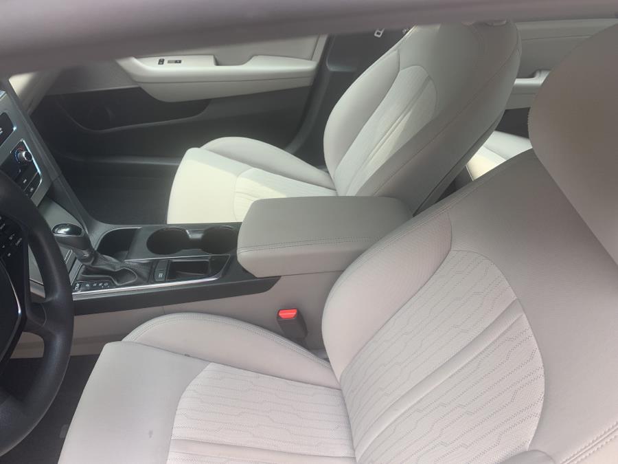 Used Hyundai Sonata Hybrid 4dr Sdn SE 2016 | TJ Motors. New London, Connecticut Used Hyundai Sonata Hybrid 4dr Sdn SE 2016 | TJ Motors. New London, Connecticut