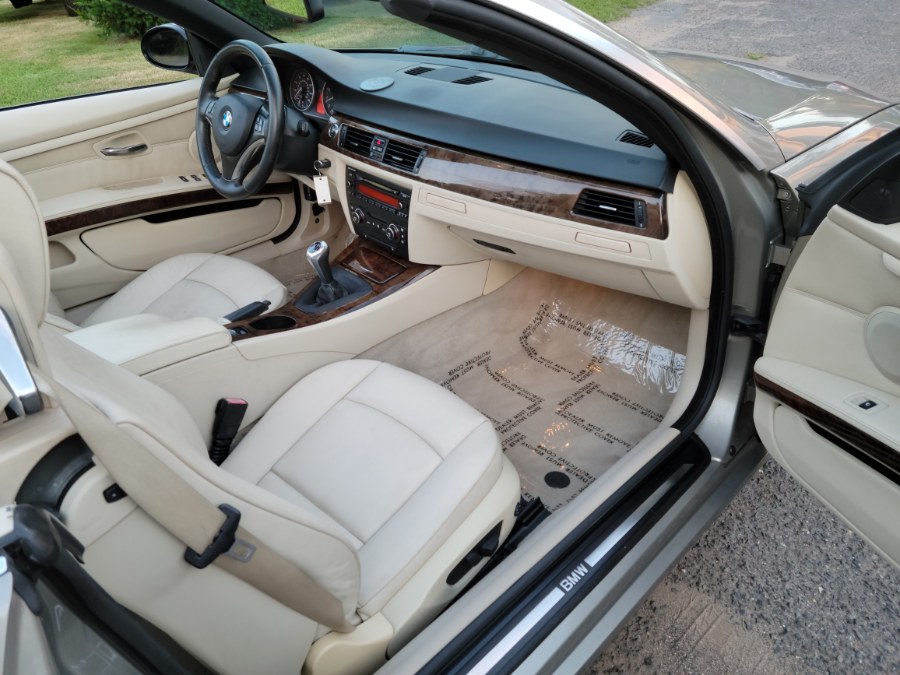 Used BMW 3 Series 335i Twin Turbo 2dr Convertible ~~6 Speed Manual~~ 2007 | Toro Auto. East Windsor, Connecticut Used BMW 3 Series 335i Twin Turbo 2dr Convertible ~~6 Speed Manual~~ 2007 | Toro Auto. East Windsor, Connecticut