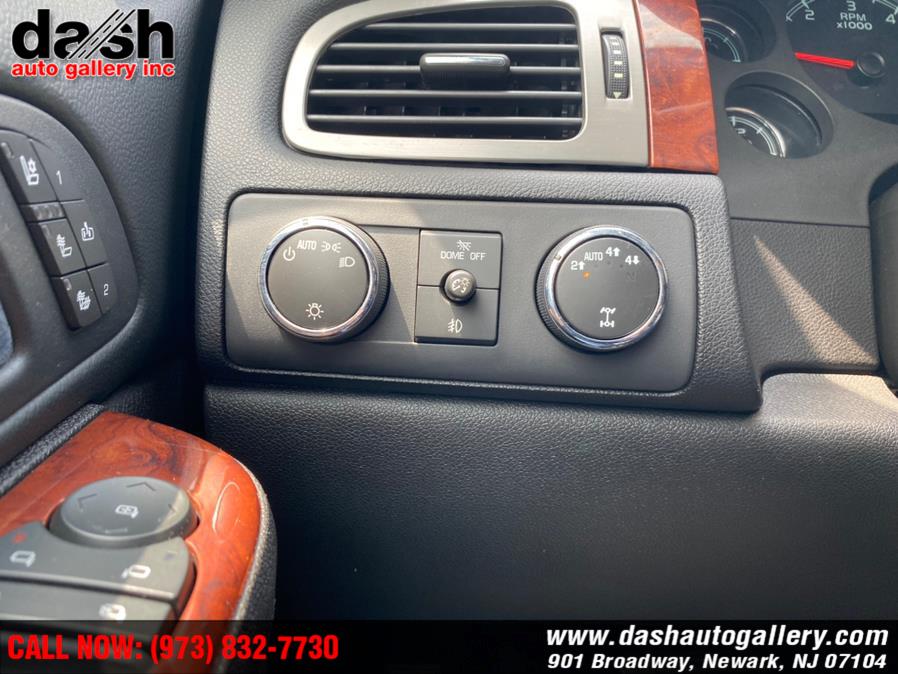 Used Chevrolet Suburban 4WD 4dr 1500 LTZ 2013 | Dash Auto Gallery Inc.. Newark, New Jersey Used Chevrolet Suburban 4WD 4dr 1500 LTZ 2013 | Dash Auto Gallery Inc.. Newark, New Jersey