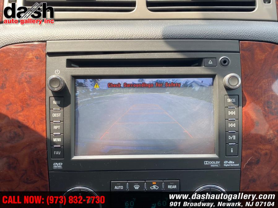 Used Chevrolet Suburban 4WD 4dr 1500 LTZ 2013 | Dash Auto Gallery Inc.. Newark, New Jersey Used Chevrolet Suburban 4WD 4dr 1500 LTZ 2013 | Dash Auto Gallery Inc.. Newark, New Jersey