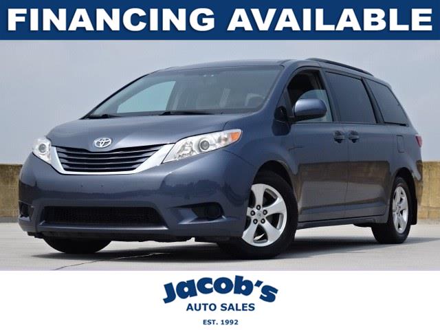 2017 Toyota Sienna LE FWD 8-Passenger (Natl), available for sale in Newton, Massachusetts | Jacob Auto Sales. Newton, Massachusetts