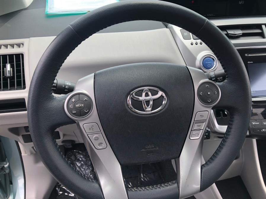 Used Toyota Prius V Five Advanced Tech Pkg 2016 | Green Light Auto Wholesale. Daly City, California Used Toyota Prius V Five Advanced Tech Pkg 2016 | Green Light Auto Wholesale. Daly City, California