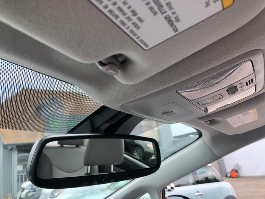 Used Toyota Prius V Five Advanced Tech Pkg 2016 | Green Light Auto Wholesale. Daly City, California Used Toyota Prius V Five Advanced Tech Pkg 2016 | Green Light Auto Wholesale. Daly City, California
