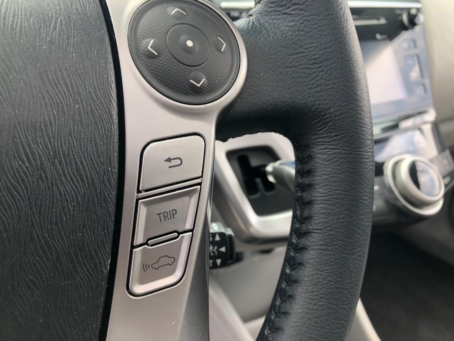 Used Toyota Prius V Five Advanced Tech Pkg 2016 | Green Light Auto Wholesale. Daly City, California Used Toyota Prius V Five Advanced Tech Pkg 2016 | Green Light Auto Wholesale. Daly City, California