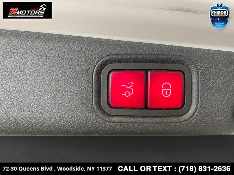 Used Mercedes-Benz E-Class E 300 4MATIC Sedan 2018 | 26 Motors Queens. Woodside, New York Used Mercedes-Benz E-Class E 300 4MATIC Sedan 2018 | 26 Motors Queens. Woodside, New York