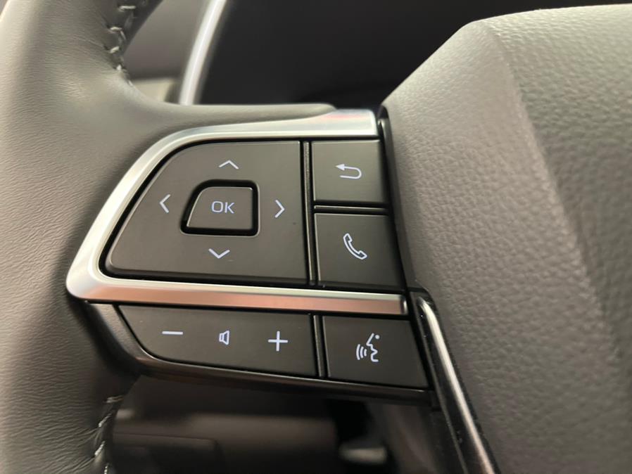 Used Toyota Highlander XLE AWD (Natl) 2020 | 5 Towns Drive. Inwood, New York Used Toyota Highlander XLE AWD (Natl) 2020 | 5 Towns Drive. Inwood, New York