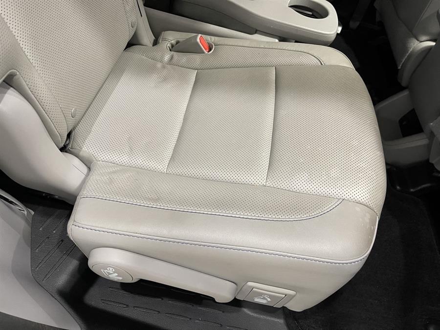 Used Toyota Highlander Limited 4dr SUV 2015 | Elite Imports LLC. West Chester, Ohio Used Toyota Highlander Limited 4dr SUV 2015 | Elite Imports LLC. West Chester, Ohio