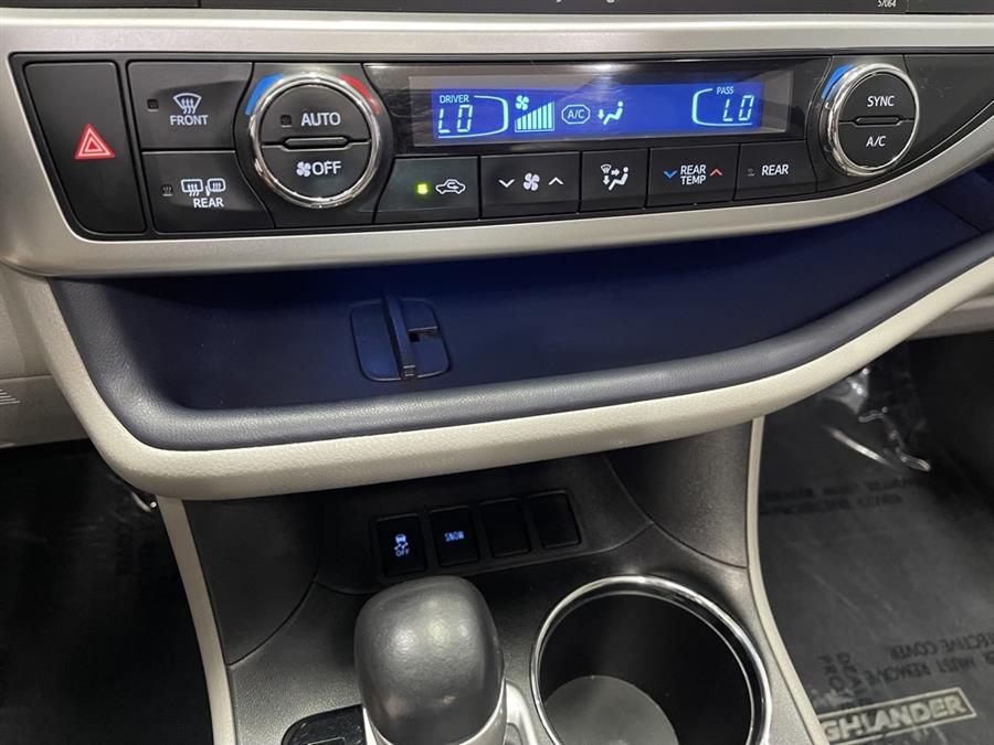 Used Toyota Highlander Limited 4dr SUV 2015 | Elite Imports LLC. West Chester, Ohio Used Toyota Highlander Limited 4dr SUV 2015 | Elite Imports LLC. West Chester, Ohio