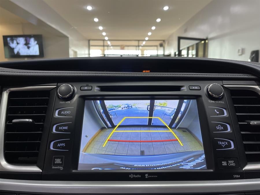 Used Toyota Highlander Limited 4dr SUV 2015 | Elite Imports LLC. West Chester, Ohio Used Toyota Highlander Limited 4dr SUV 2015 | Elite Imports LLC. West Chester, Ohio