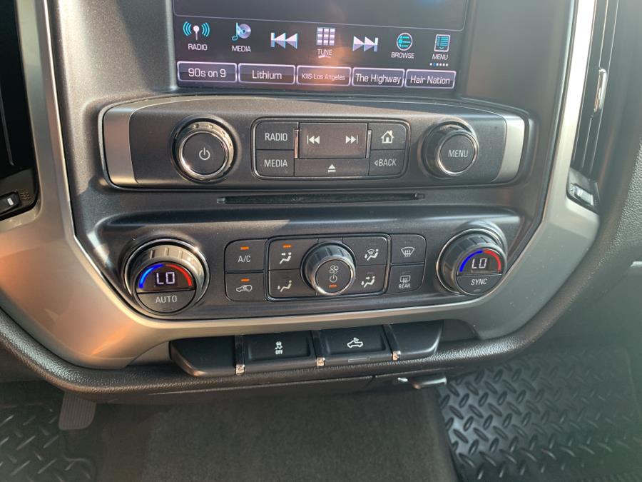 Used Chevrolet Silverado 1500 4WD Double Cab 143.5" LT w/1LT 2016 | Saybrook Auto Barn. Old Saybrook, Connecticut Used Chevrolet Silverado 1500 4WD Double Cab 143.5" LT w/1LT 2016 | Saybrook Auto Barn. Old Saybrook, Connecticut