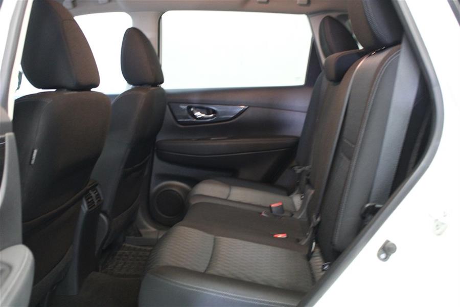 Used Nissan Rogue SV AWD 2017 | Fast Track Motors. Paterson, New Jersey Used Nissan Rogue SV AWD 2017 | Fast Track Motors. Paterson, New Jersey