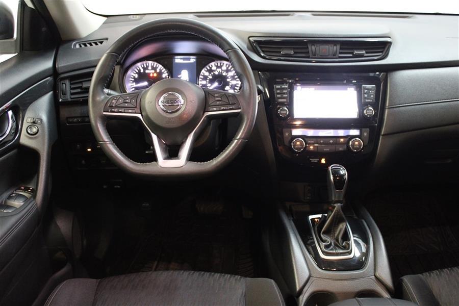Used Nissan Rogue SV AWD 2017 | Fast Track Motors. Paterson, New Jersey Used Nissan Rogue SV AWD 2017 | Fast Track Motors. Paterson, New Jersey