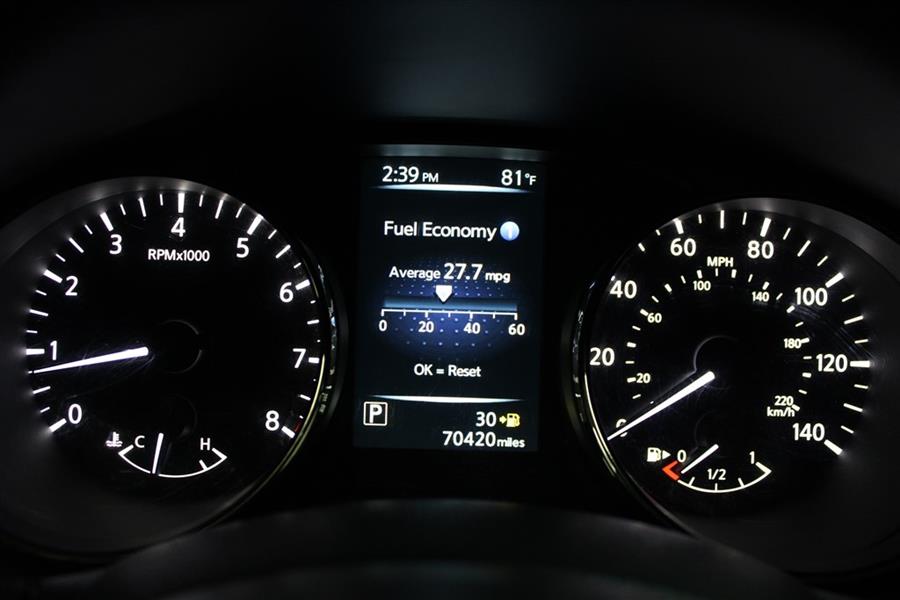 Used Nissan Rogue SV AWD 2017 | Fast Track Motors. Paterson, New Jersey Used Nissan Rogue SV AWD 2017 | Fast Track Motors. Paterson, New Jersey