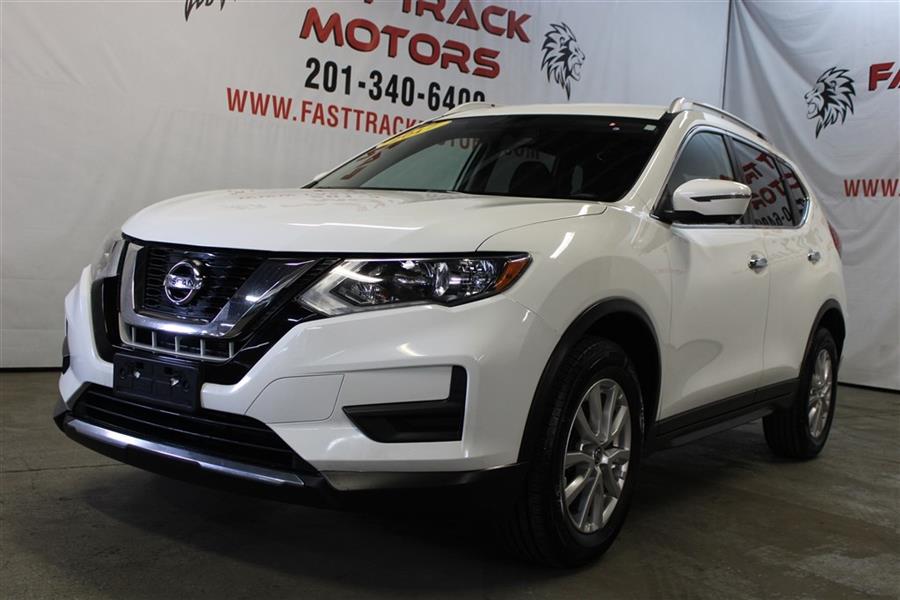 Used Nissan Rogue SV AWD 2017 | Fast Track Motors. Paterson, New Jersey Used Nissan Rogue SV AWD 2017 | Fast Track Motors. Paterson, New Jersey