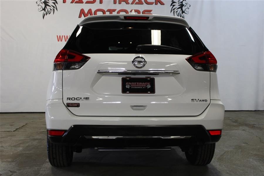 Used Nissan Rogue SV AWD 2017 | Fast Track Motors. Paterson, New Jersey Used Nissan Rogue SV AWD 2017 | Fast Track Motors. Paterson, New Jersey