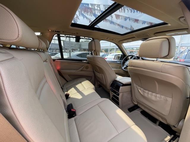 Used BMW X5 xDrive35i 2011 | Hillside Auto Outlet. Jamaica, New York Used BMW X5 xDrive35i 2011 | Hillside Auto Outlet. Jamaica, New York