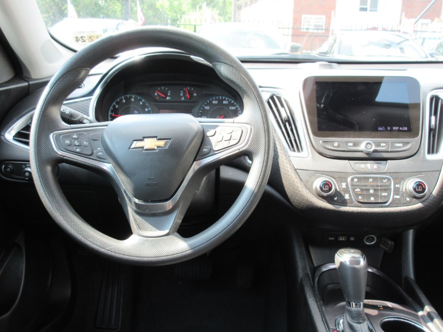 2020 Chevrolet Malibu 4dr Sdn LT, available for sale in Linden, New Jersey | Route 27 Auto Mall. Linden, New Jersey 2020 Chevrolet Malibu 4dr Sdn LT, available for sale in Linden, New Jersey | Route 27 Auto Mall. Linden, New Jersey
